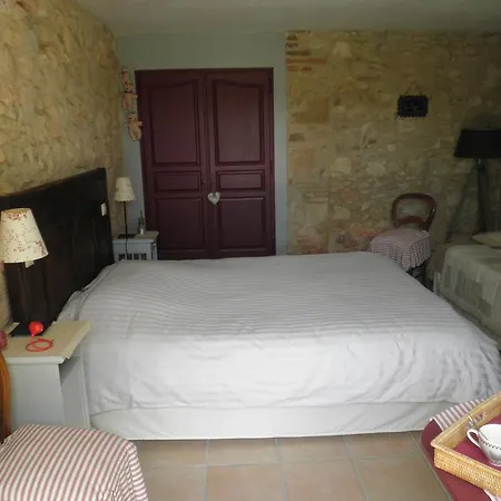 Domaine De La Vigne Szálloda 3*