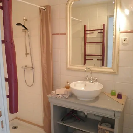 Szálloda Domaine De La Vigne 3*